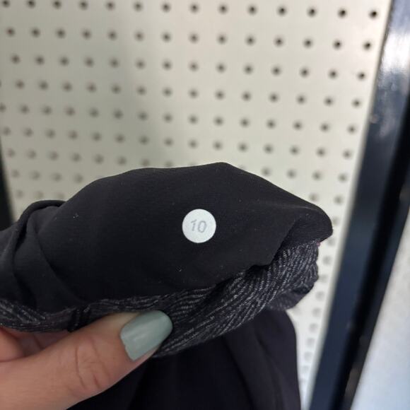 Lululemon Women’s Black Ready To Rulu Jogger Pants 28” Size 10 Stretch Yoga - Picture 3 of 7